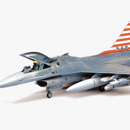 Zdjęcie dodatkowe produktu F-16A Fighting Falcon 1:72 Academy 12444
