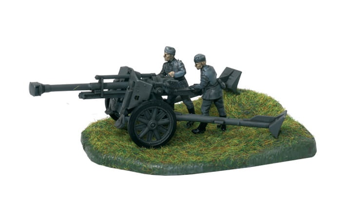 Zdjęcie dodatkowe produktu Niemiecka haubica 105mm 18/18M z załogą 1:72 Zvezda 6121