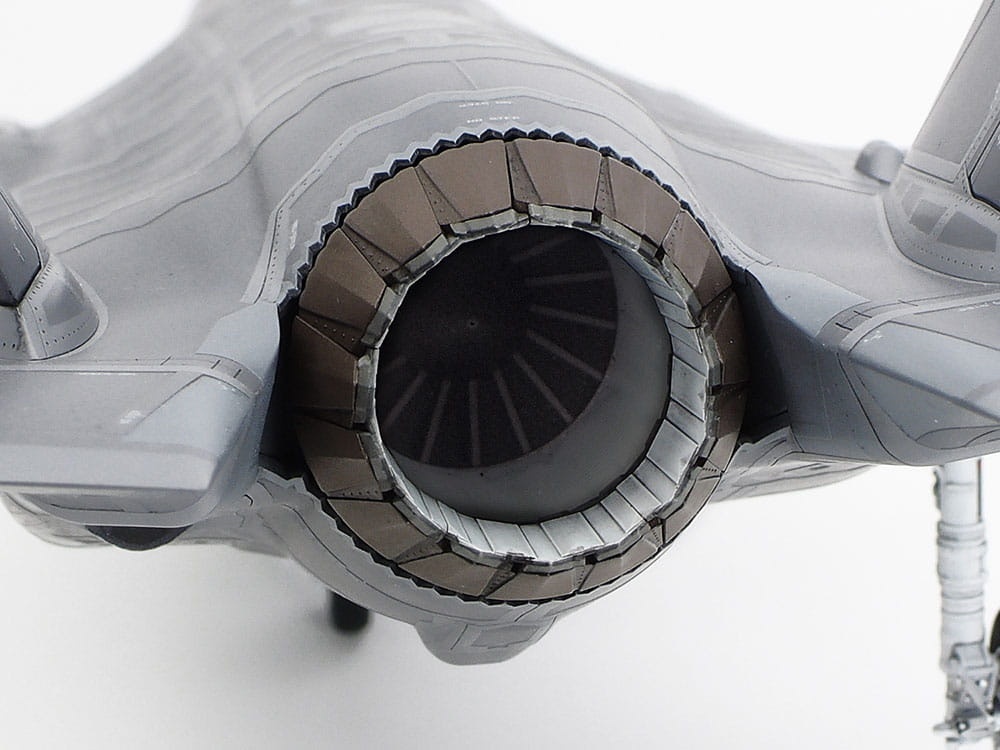 Zdjęcie dodatkowe produktu Lockheed Martin F-35A Lightning II 1:48 Tamiya 61124
