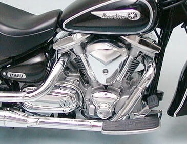 Zdjęcie dodatkowe produktu Yamaha XV1600 (Road Star) 1:12 Tamiya 14080