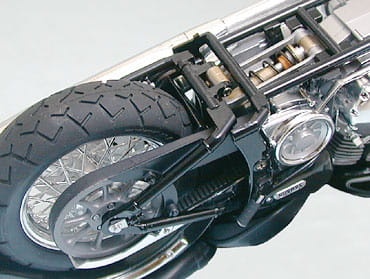 Zdjęcie dodatkowe produktu Yamaha XV1600 (Road Star) 1:12 Tamiya 14080