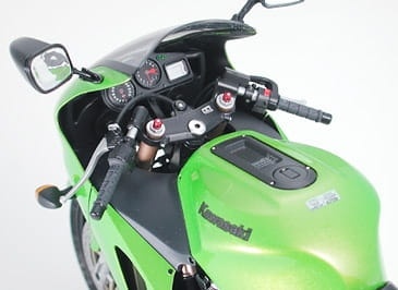 Zdjęcie dodatkowe produktu Kawasaki ZX-12R Ninja 1:12 Tamiya 14084