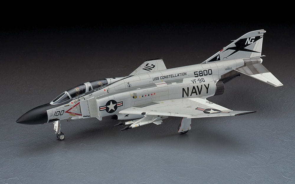 Zdjęcie dodatkowe produktu F-4J Phantom II (Showtime 100) 1:48 Hasegawa PT06