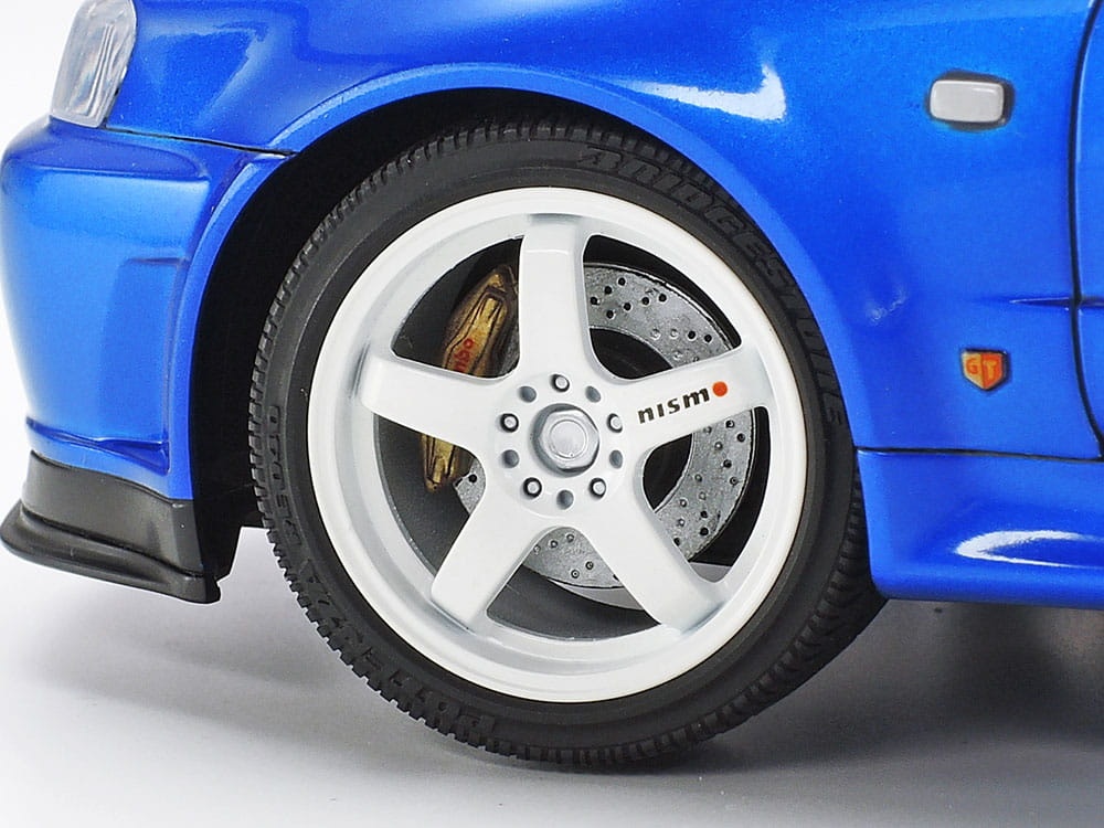 Zdjęcie dodatkowe produktu Nissan Skyline R34 GT-R V-Spec II (+ opcja pakiet Nur) 1:24 Tamiya 24258