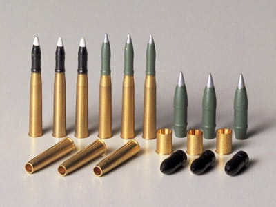 Zdjęcie dodatkowe produktu StuG III Brass 75mm & 105mm Projectiles 1:35 Tamiya 35198
