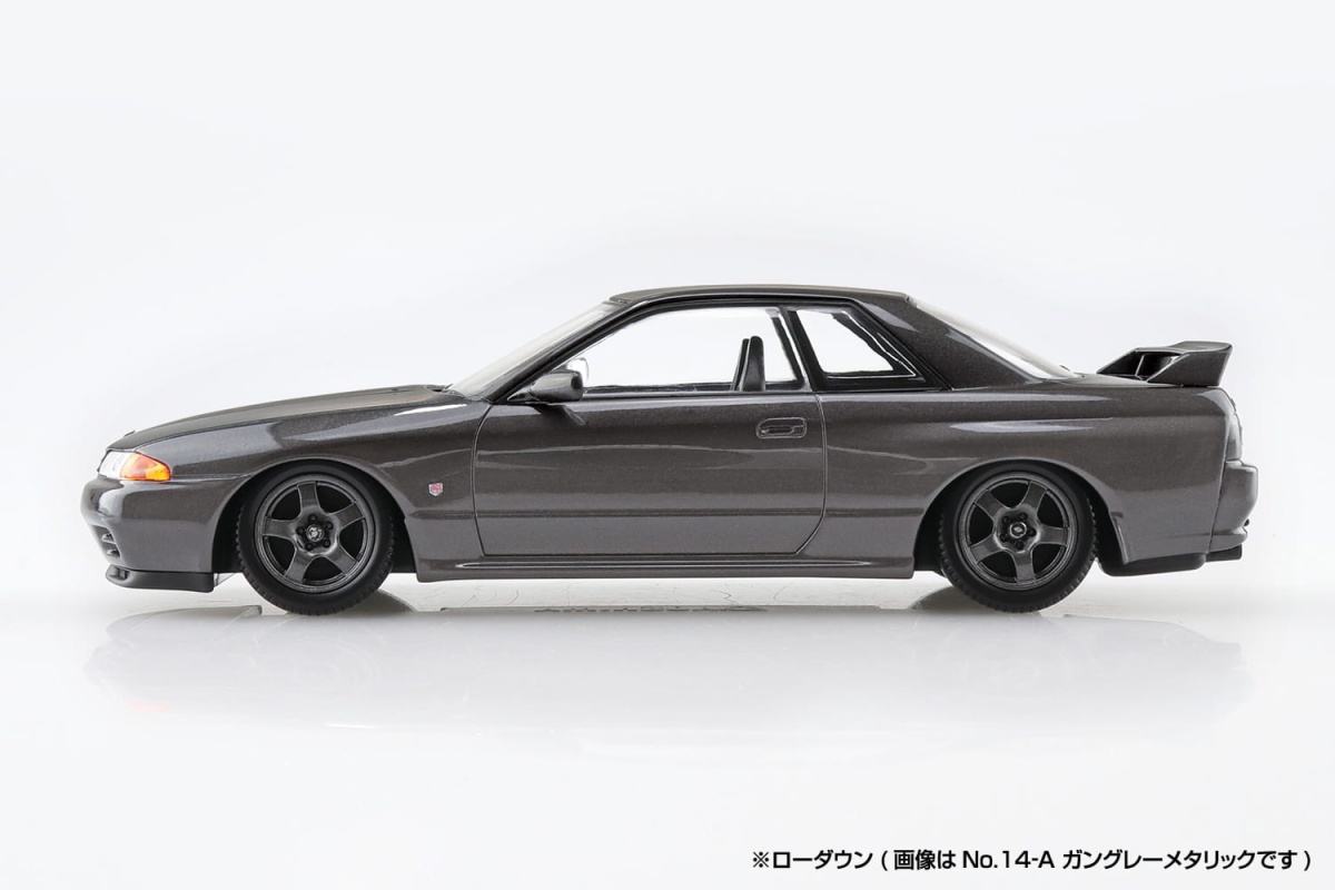 Zdjęcie dodatkowe produktu Nissan Skyline R32 GT-R (Gun-Gray Metallic) SNAP KIT 1:32 Aoshima 063538