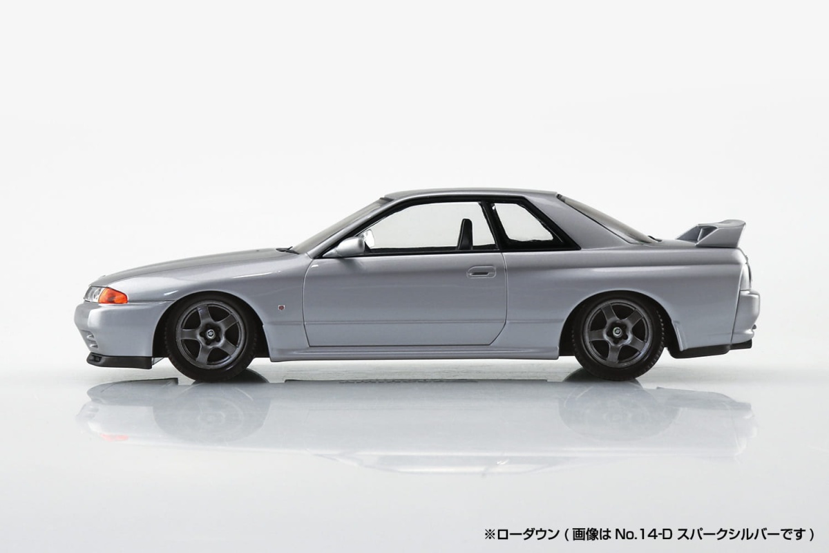 Zdjęcie dodatkowe produktu Nissan Skyline R32 GT-R (Spark Silver) SNAP KIT 1:32 Aoshima 063569