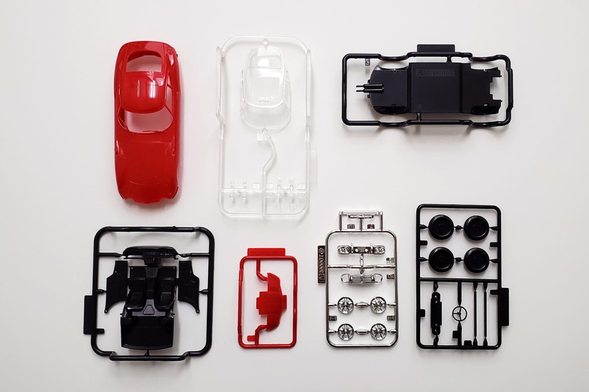 Zdjęcie dodatkowe produktu Toyota 2000GT (Solar Red) 1:32 Aoshima 056288