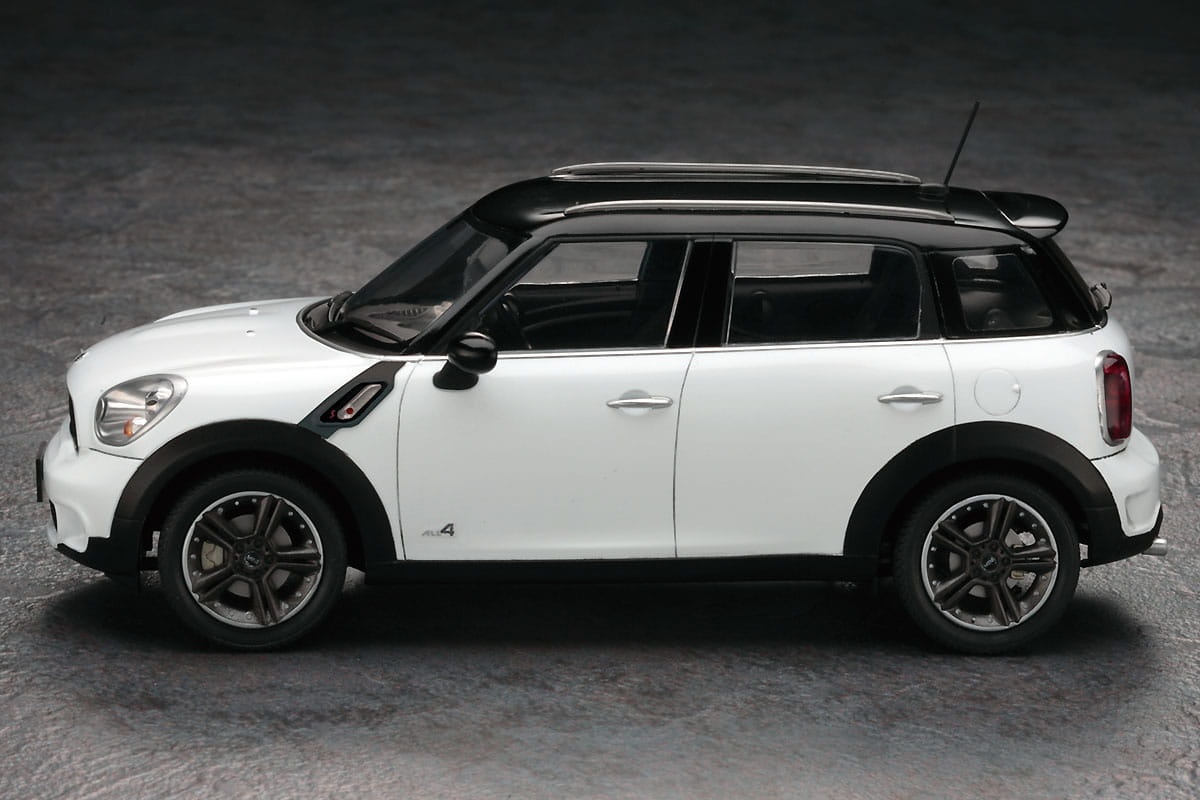 Zdjęcie dodatkowe produktu Mini Cooper S Countryman ALL4 1:24 Hasegawa CD21
