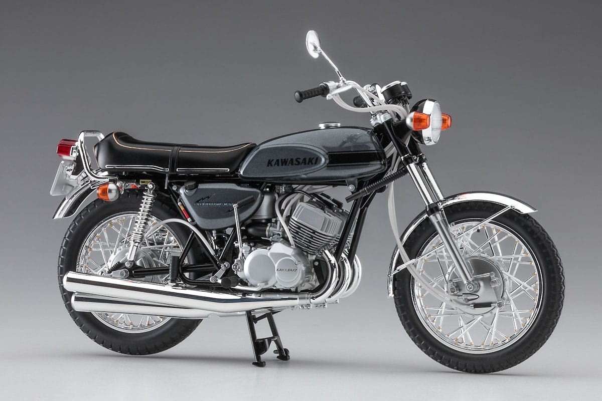 Zdjęcie dodatkowe produktu Kawasaki 500-SS/MACH III (H1) 1:12 Hasegawa BK10