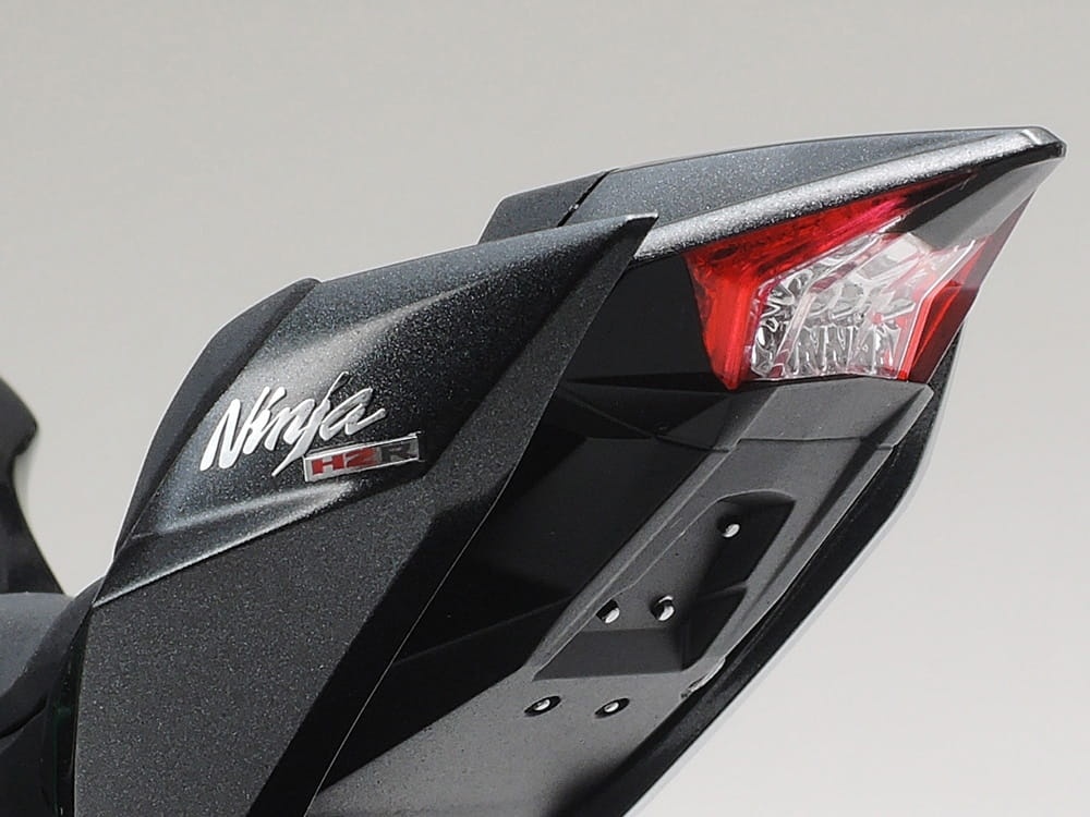 Zdjęcie dodatkowe produktu Kawasaki Ninja H2R 1:12 Tamiya 14131