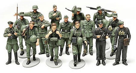 Zdjęcie dodatkowe produktu German Infantry on Manuevers (WWII) 1:48 Tamiya 32530
