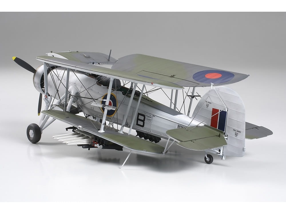 Zdjęcie dodatkowe produktu Fairey Swordfish Mk.II 1:48 Tamiya 61099