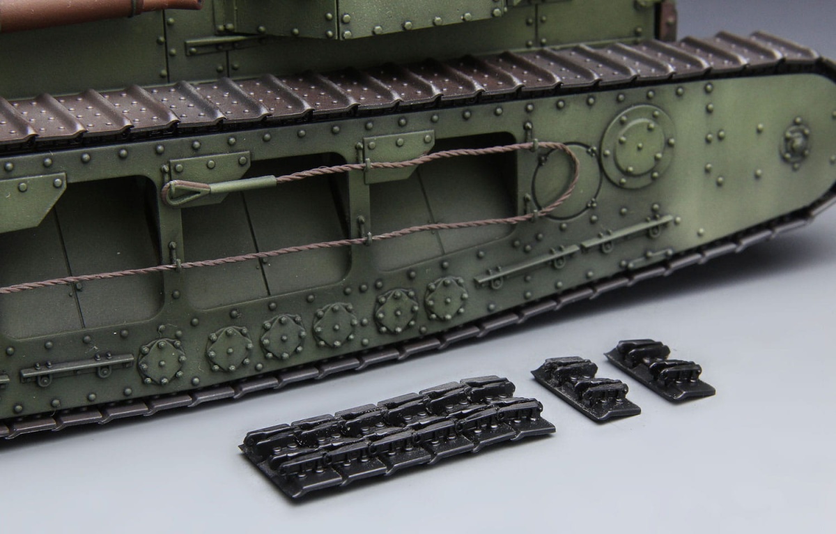 Zdjęcie dodatkowe produktu British Medium Tank Mk.A Whippet 1:35 Meng TS-021
