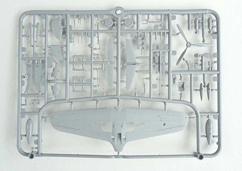 Zdjęcie dodatkowe produktu P-39N Airacobra 1:72 Arma Hobby 70056