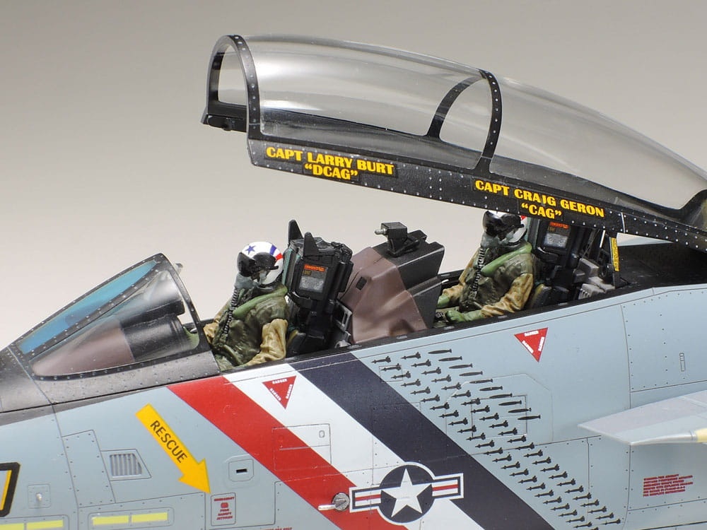 Zdjęcie dodatkowe produktu Grumman F-14D Tomcat 1:48 Tamiya 61118
