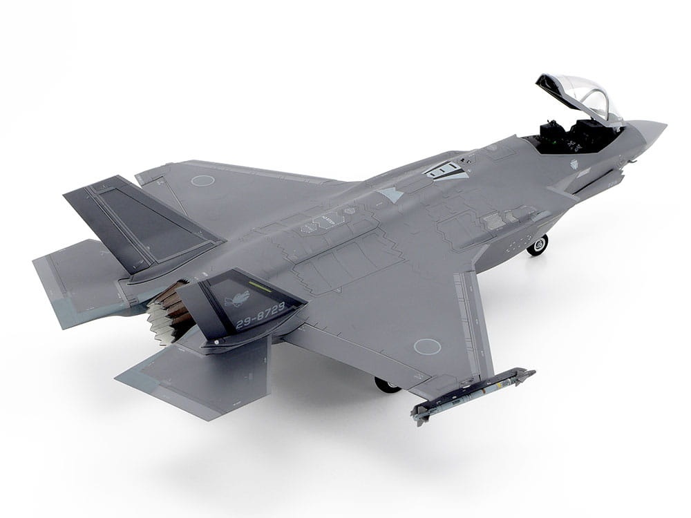 Zdjęcie dodatkowe produktu Lockheed Martin F-35A Lightning II 1:72 Tamiya 60792