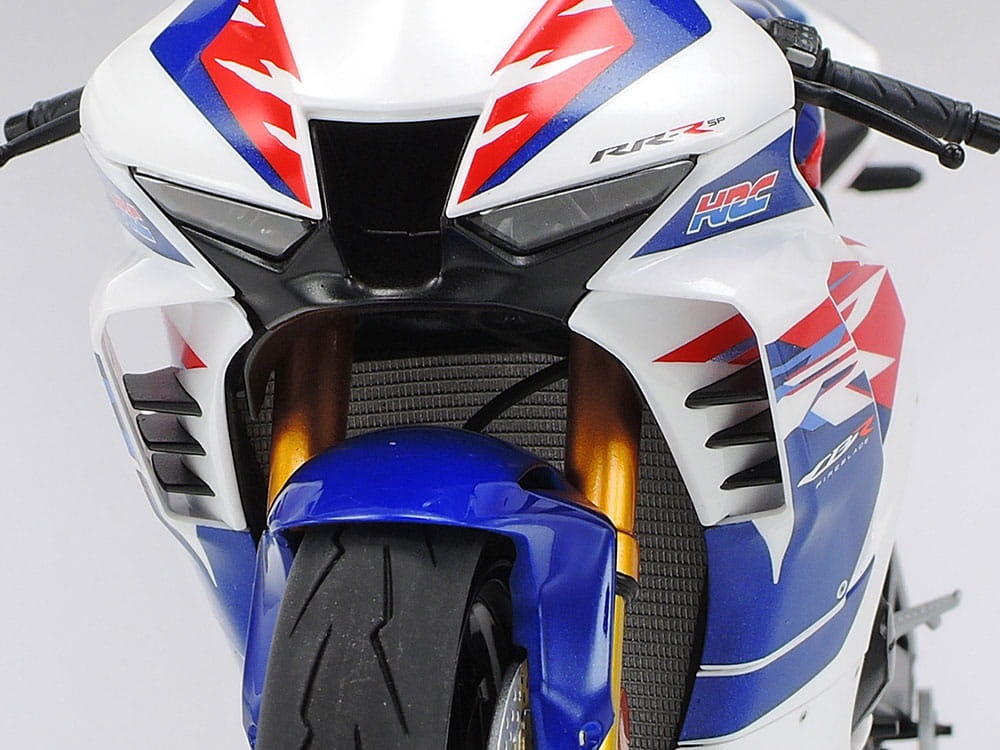 Zdjęcie dodatkowe produktu Honda CBR1000RR-R FIREBLADE SP 30th Anniversary 1:12 Tamiya 14141