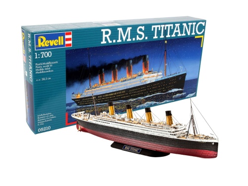 R.M.S. TITANIC 1:700 Revell 05210