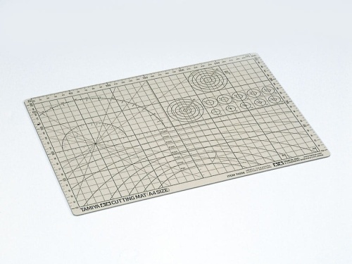 A4 cutting mat beige (Beige) Tamiya 74056
