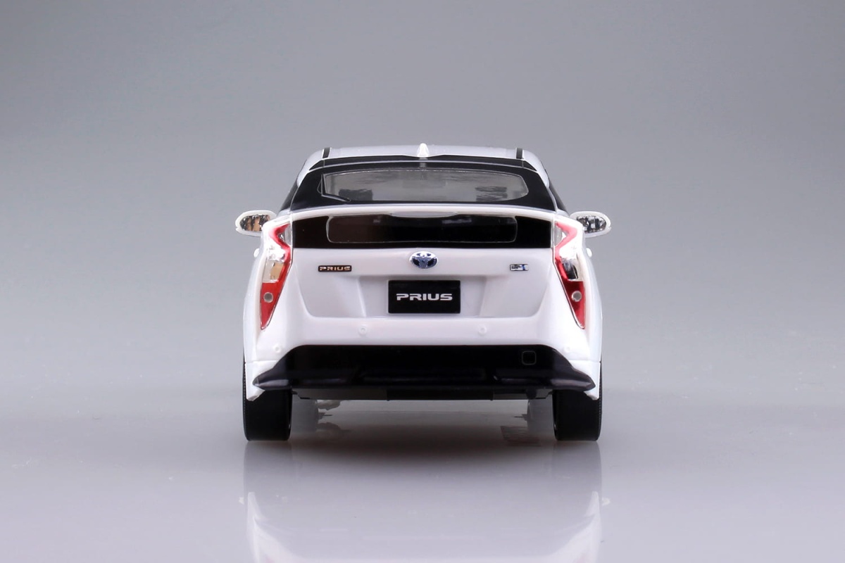Zdjęcie dodatkowe produktu Toyota Prius (Super White II) SNAP KIT 1:32 Aoshima 054161