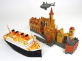 Zdjęcie dodatkowe produktu Titanic Port Scene and Vehicle Suyata SL-002