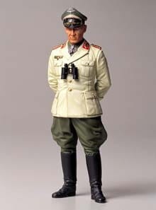 Zdjęcie dodatkowe produktu Feldmarschall Rommel (German Africa Corps) 1:16 Tamiya 36305