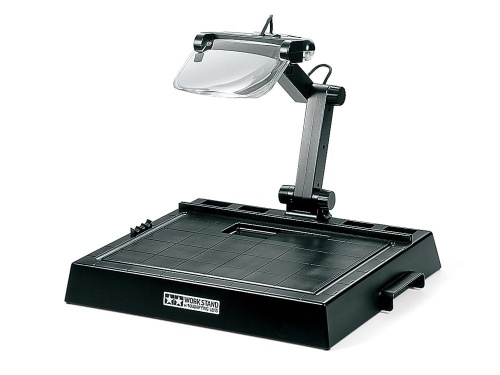 Work table with light and magnifying glass Tamiya 74064