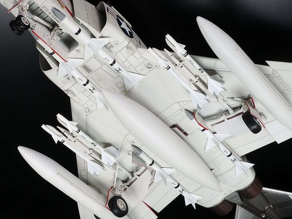 Zdjęcie dodatkowe produktu McDonnell Douglas F-4J Phantom II 1:32 Tamiya 60306