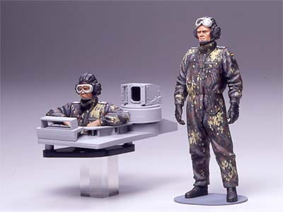 Zdjęcie dodatkowe produktu Bundeswehr Tank Crewman 1:16 Tamiya 36309