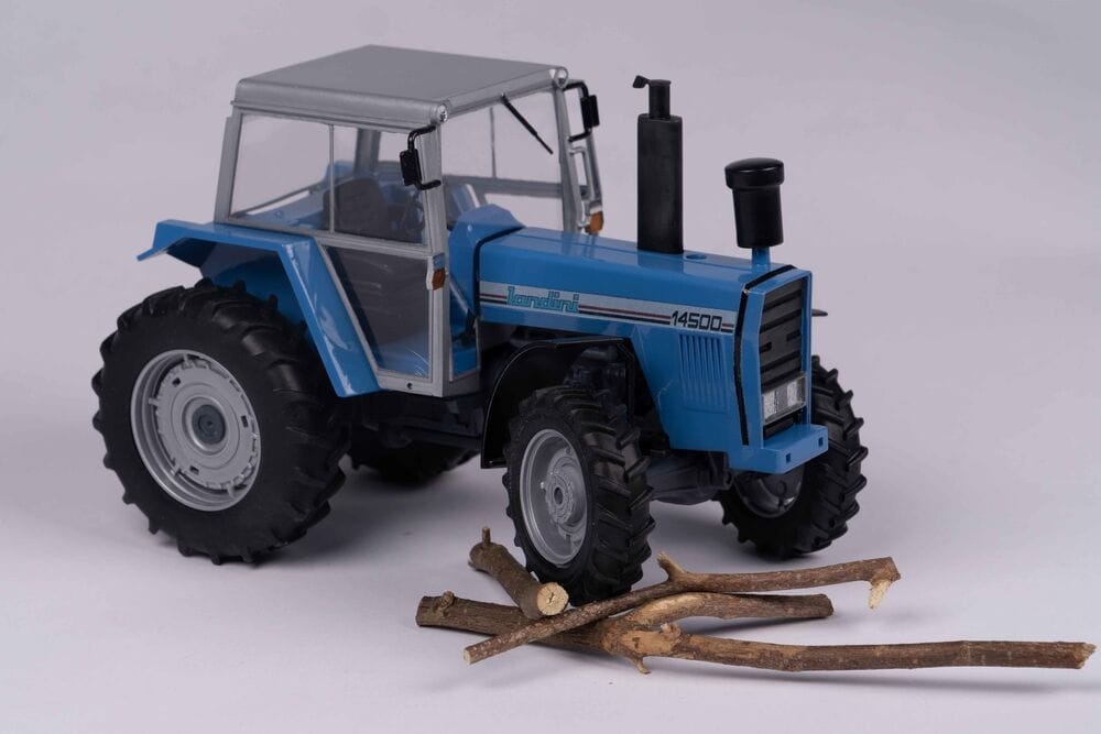 Zdjęcie dodatkowe produktu Landini 16000 DT 1:24 Heller 81403