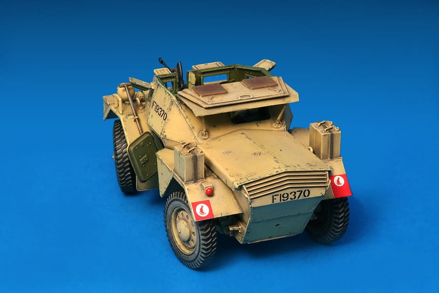 Zdjęcie dodatkowe produktu Dingo Mk.1b British Scout Car W/crew 1:35 MiniArt 35067