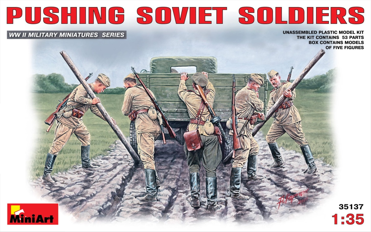 Zdjęcie główne produktu Pushing Soviet Soldiers 1:35 MiniArt 35137
