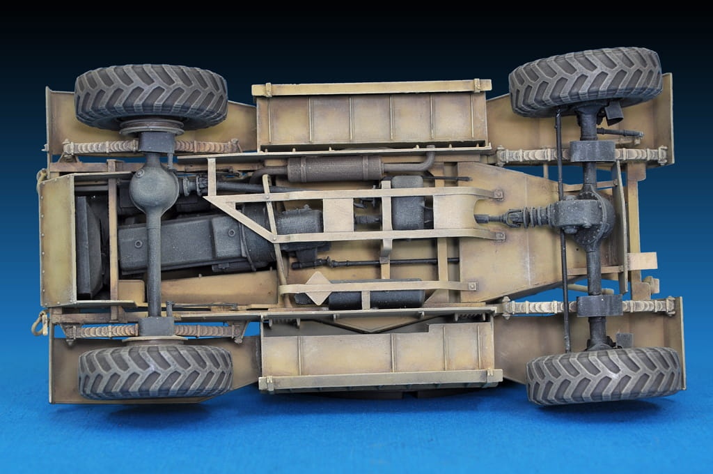 Zdjęcie dodatkowe produktu Aec Mk.i Armoured Car 1:35 MiniArt 35152