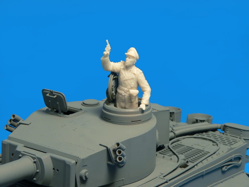Zdjęcie dodatkowe produktu German Tank Crew (france 1944) Special Edition 1:35 MiniArt 35252