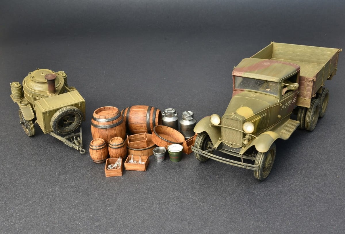Zdjęcie dodatkowe produktu Soviet 2t Truck Aaa Type W/field Kitchen 1:35 MiniArt 35257