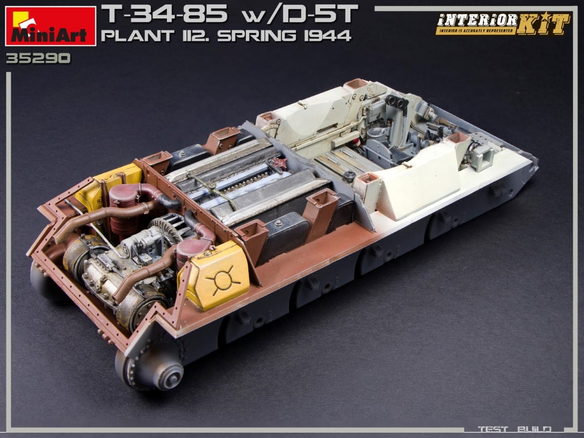 Zdjęcie dodatkowe produktu T-34/85 W/d-5t. Plant 112. Spring 1944. Interior Kit 1:35 MiniArt 35290