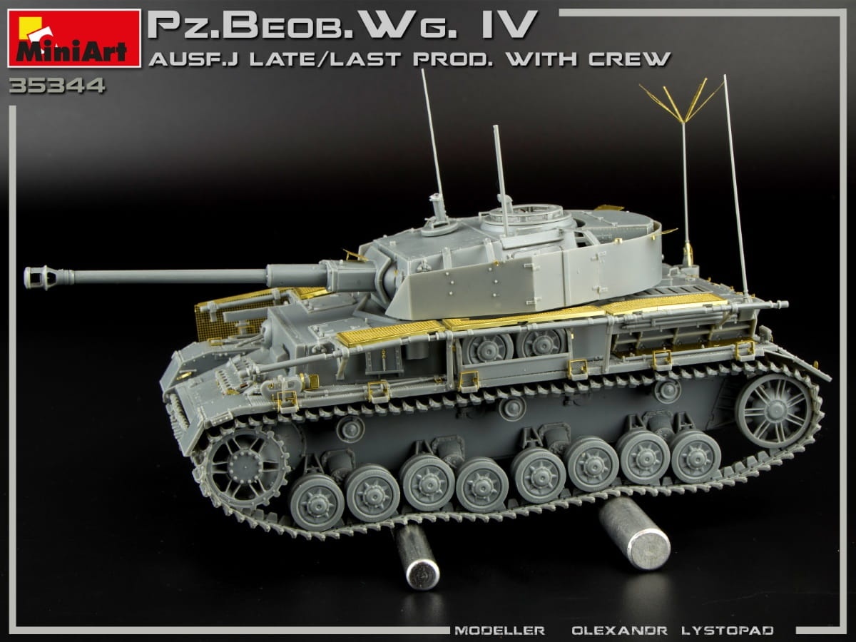 Zdjęcie dodatkowe produktu Pz.beob.wg.iv Ausf. J Late/last Prod. 2 In 1 W/crew 1:35 MiniArt 35344