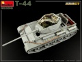 Zdjęcie dodatkowe produktu T-44 with Interior Kit 1:35 MiniArt 35356