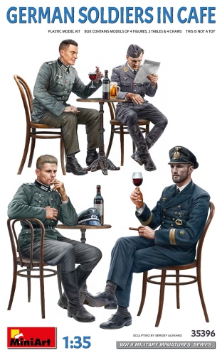 German Soldiers In Cafe 1:35 MiniArt 35396