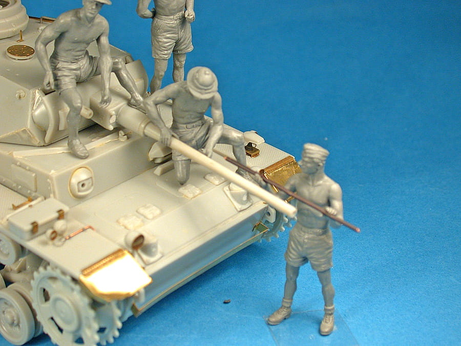 Zdjęcie dodatkowe produktu German Tank Crew Afrika Korps 1:35 MiniArt 35278