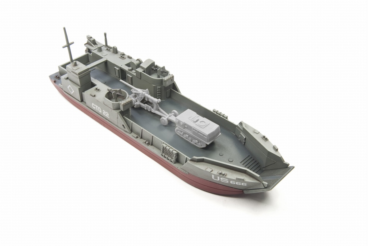 Zdjęcie dodatkowe produktu U.S Navy LCT Mk.6 (LCT-501 Class 1943-1945) 1:350 AFV Club SE73518