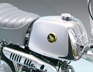 Zdjęcie dodatkowe produktu Honda Gorilla Spring Collection 1:6 Tamiya 16031