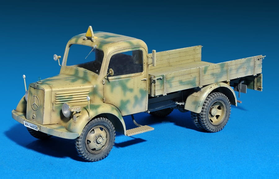 Zdjęcie dodatkowe produktu Mercedes-Benz (MB) L1500A 4X4 Cargo Truck 1:35 MiniArt 35150