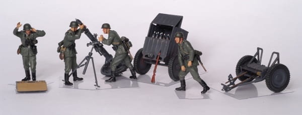 Zdjęcie dodatkowe produktu Niemiecki moździerz 120 mm z załogą i skrzynią ładunkową 1:35 Zvezda 3583