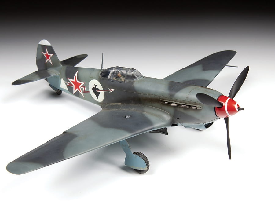Zdjęcie dodatkowe produktu Yak-9T radziecki myśliwiec 1:48 Zvezda 4831