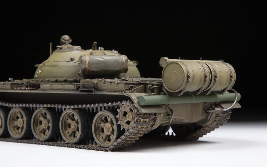 Zdjęcie dodatkowe produktu T-62 radziecki główny czołg bojowy 1:35 Zvezda 3622