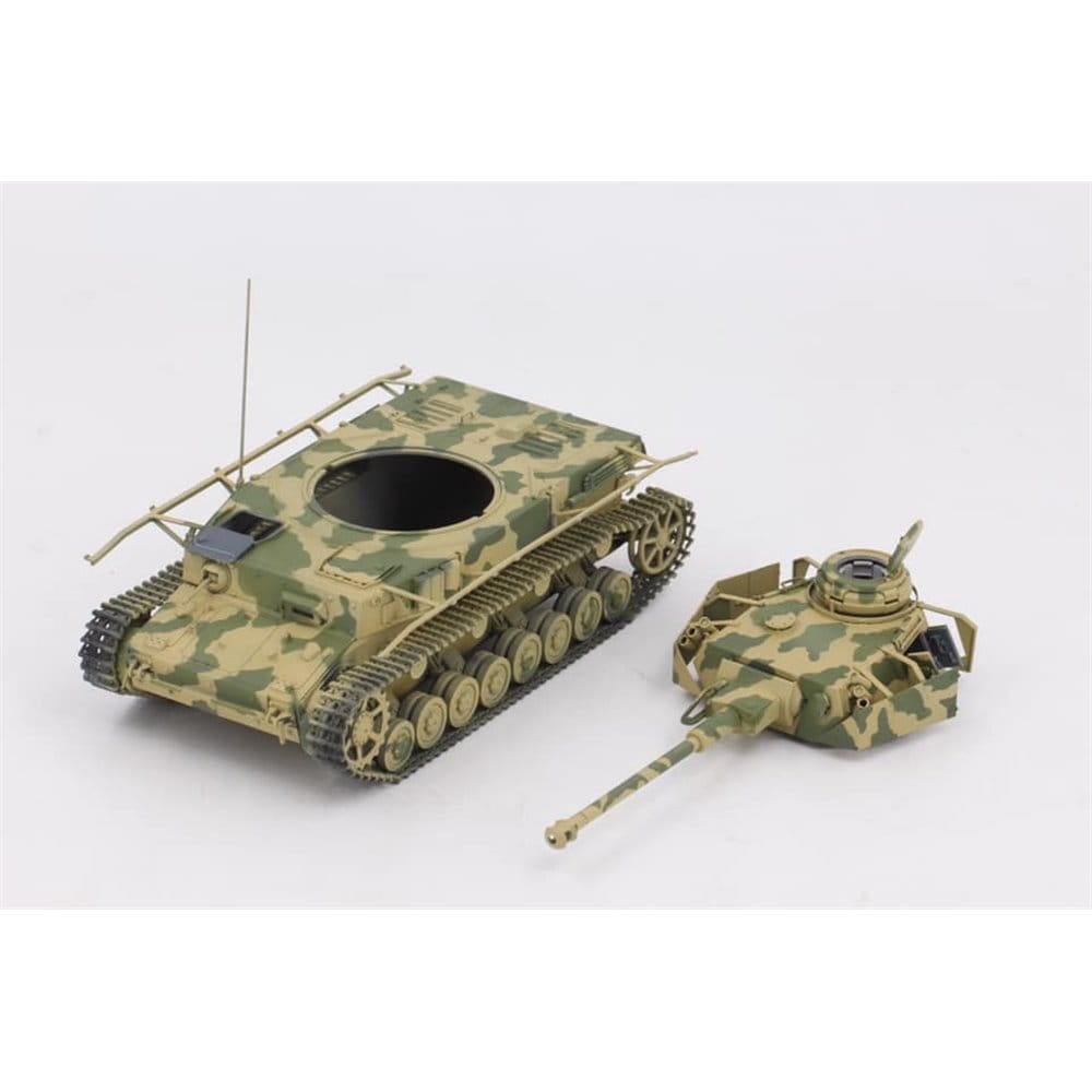 Zdjęcie dodatkowe produktu Pz.Kpfw.IV Ausf.G Mid/Late 2 in 1 1:35 Border Model BT001