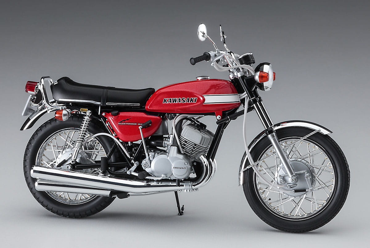 Zdjęcie dodatkowe produktu Kawasaki 500-SS/MACH III H1 '70 Late Version 1:12 Hasegawa 21731