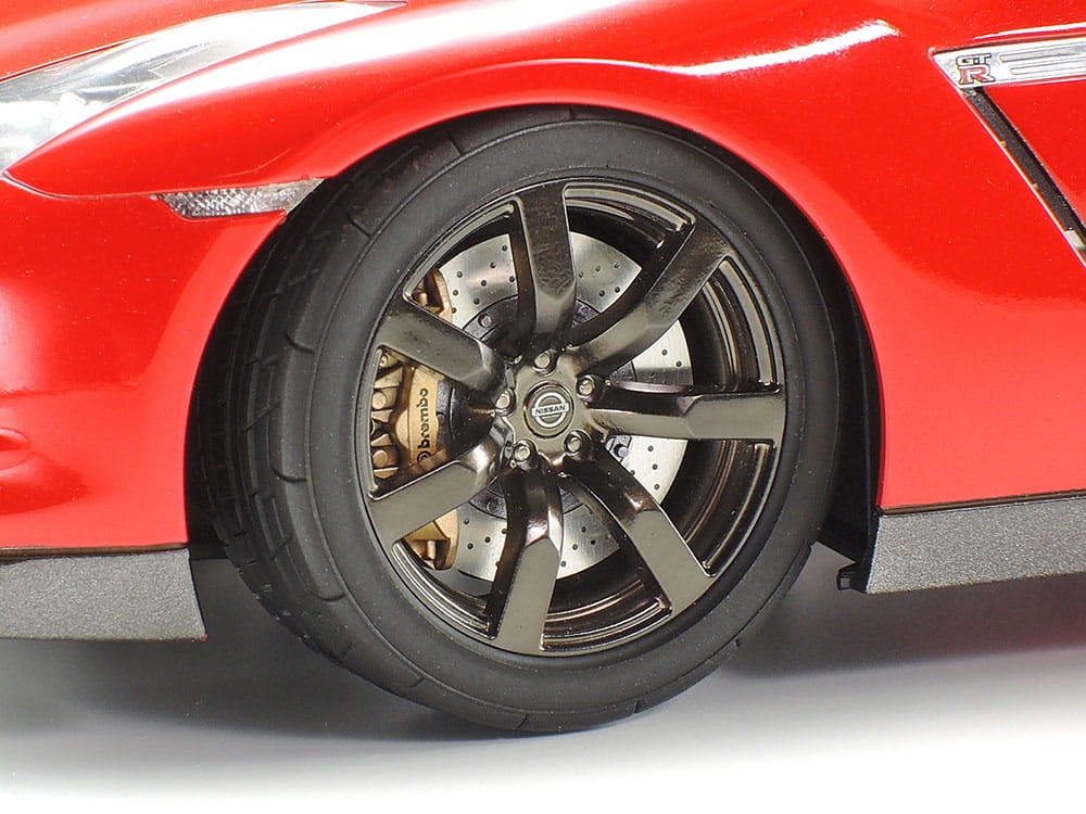 Zdjęcie dodatkowe produktu Nissan GT-R Photo-Etched Parts Set 1:24 Tamiya 12623